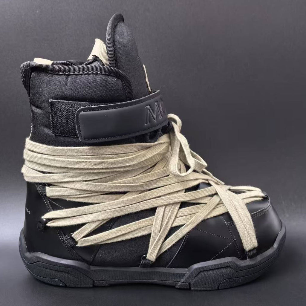 Winter and autumn lace-up snow boots