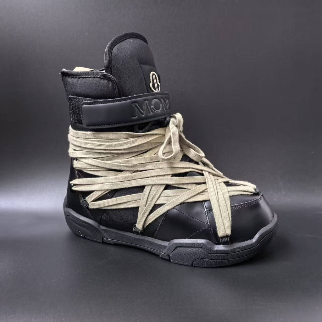 Winter and autumn lace-up snow boots