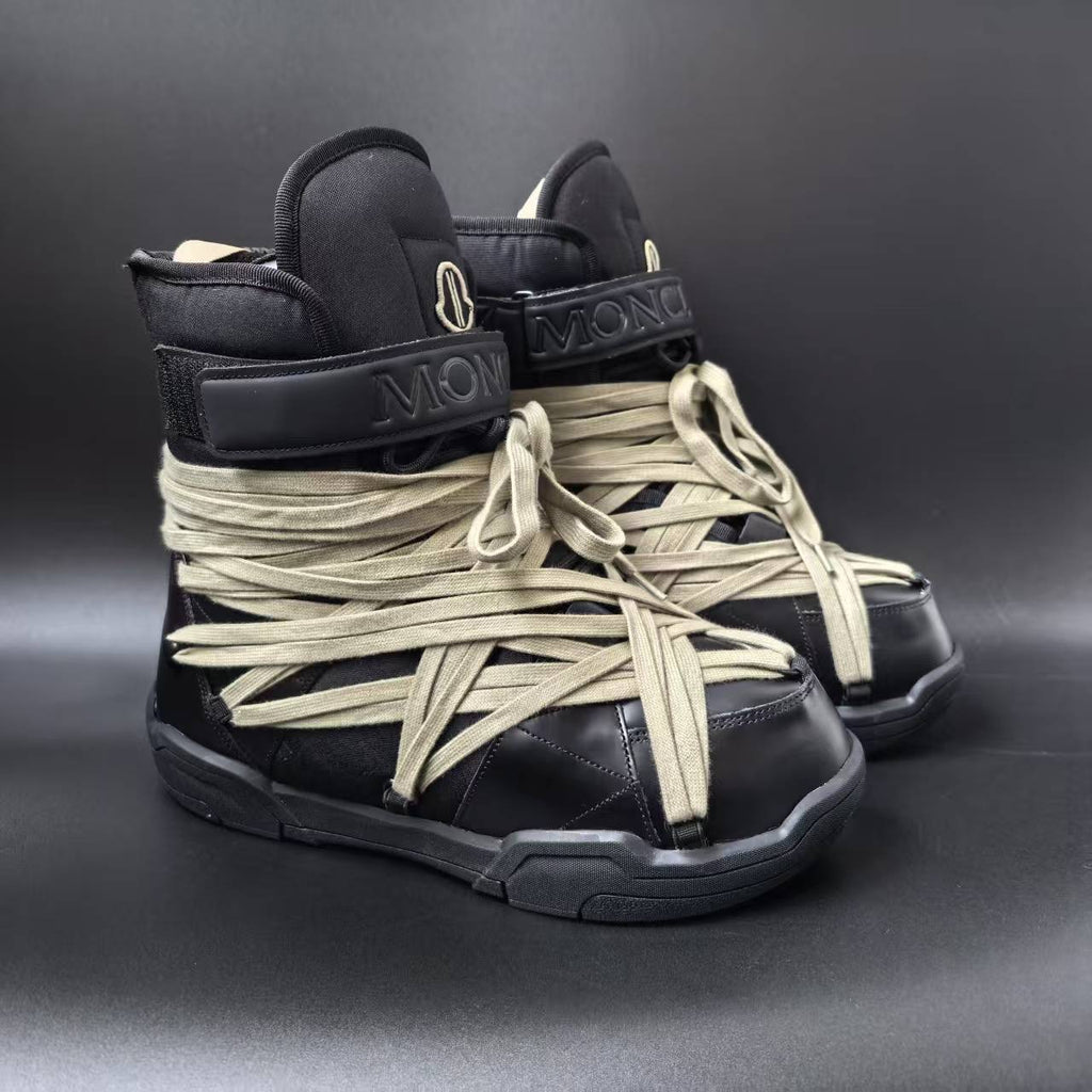 Winter and autumn lace-up snow boots